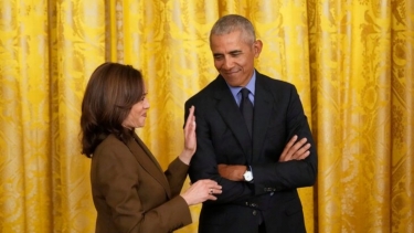 Obama Kamala Harrisin bacarıqsız olduğunu deyib