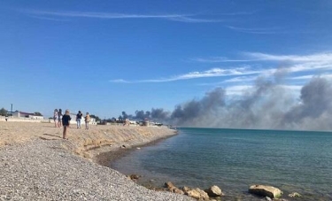 Krımda raket təhlükəsi: körpüdə hərəkət dayandırıldı