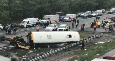 Avtobus qəzasında 7 NƏFƏR ÖLDÜ,  onlarla yaralı var