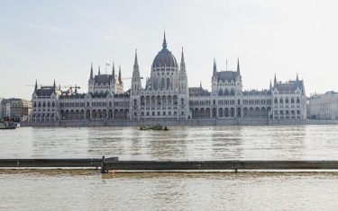 Dunay daşdı, Budapeşti su basdı - FOTO