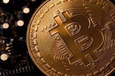 “Bitcoin”in qiyməti rekord həddə çatdı