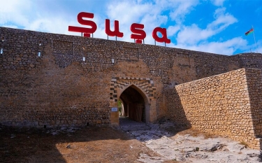Şuşada inşa ediləcək dördüncü yaşayış kompleksinin təməli qoyulub