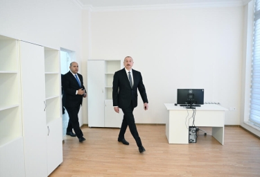 Ağdamın Kəngərli kəndində yerli icra strukturları üçün inşa edilmiş çoxfunksiyalı inzibati binada yaradılan şəraitlə tanışlıq
