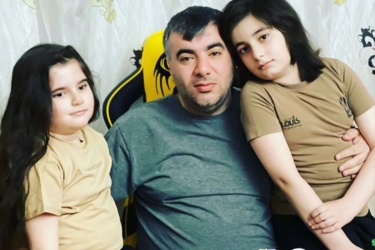 Rəşad Dağlının övladlarının sevinci GÜNDƏM OLDU - VİDEO