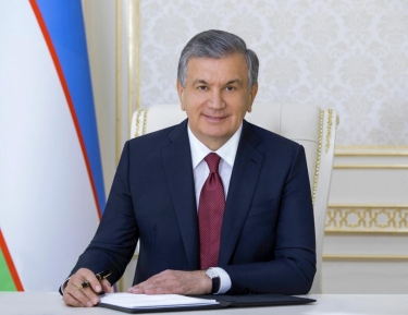 Özbəkistan Prezidenti Fəxri xiyabanda Ulu Öndər Heydər Əliyevin xatirəsini anıb