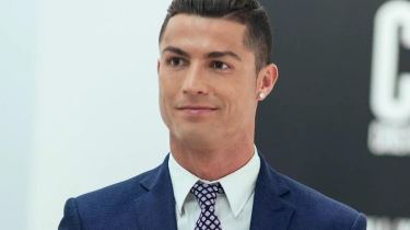 Hamı dəfndə, Ronaldo isə tətildə... - FOTOlar
