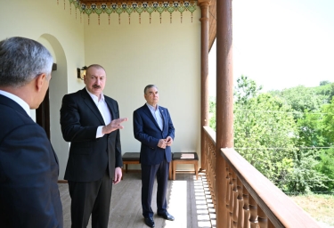 İlham Əliyev və Qurbanqulu Berdiməhəmmədov Şuşada Mehmandarovların malikanə kompleksində olublar - FOTO