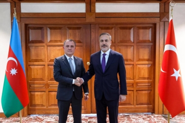 Azərbaycan və Türkiyə XİN başçıları Ermənistanla sülh danışıqlarını müzakirə ediblər