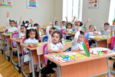 Şagirdlərin elektron yerdəyişməsi prosesinin müddəti uzadıldı