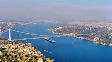 Rus idmançı Bosfor boğazını keçərkən  yoxa çıxdı