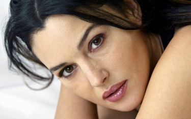 61 yaşlı Monika Belluççi 40 il ərzində belə DƏYİŞİB - FOTOlar