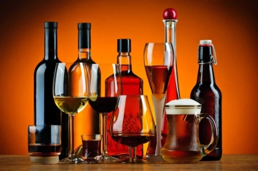 Alkoqollu içkilərə minimum satış qiyməti təyin edildi