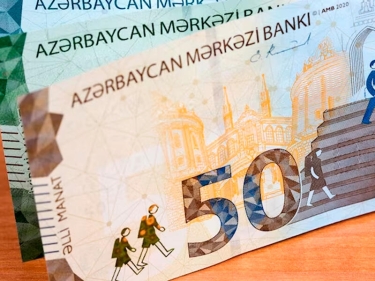 Bu şəxslərin maaşı 3 dəfə artdı - Rəsmi