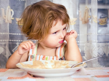 Bu 5 qidanı uşaqlara vermək olmaz!