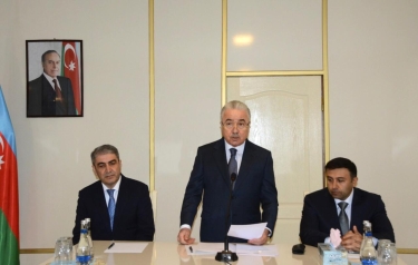 Göyçayın yeni icra başçısı kollektivə təqdim olundu