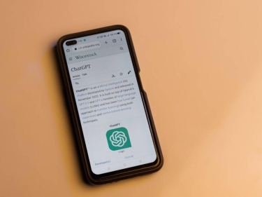 “ChatGPT” ona bağlanmayasınız deyə yazışma tərzində dəyişiklik etdi