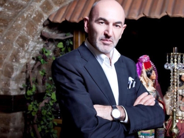 Xalq artisti efirdə ağladı - FOTO