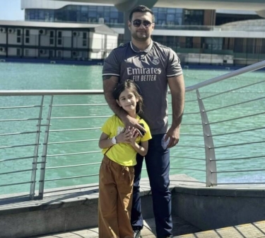 Yanğında ölən Arzunun atasından təsirli paylaşım - FOTO