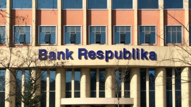 Bank Respublikanın vəzifəli şəxsi işdən çıxdı - FOTO