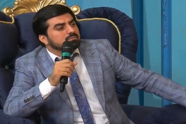 Müğənninin hərəkətinə görə telekanala POLİS GƏLDİ: Köməkçisi bölməyə aparıldı