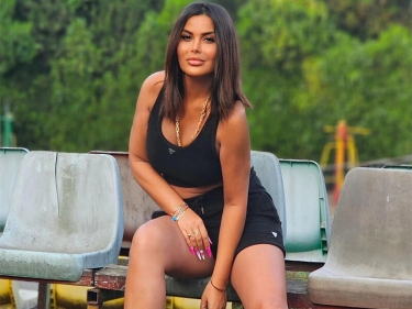 Qumralı görən musiqiçi 