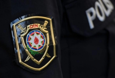 Polis bu qadınları axtarır - FOTO