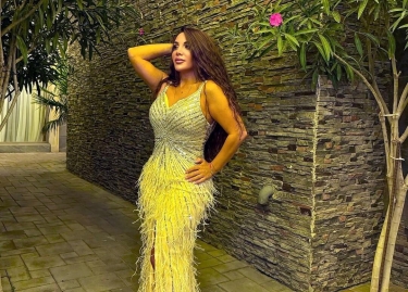 Efirə göndərilən bu əşya Zenfiranı göz yaşlarına boğdu - VİDEO