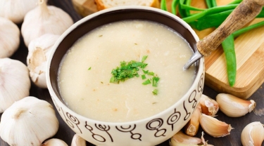 Hər gün bişmiş sarımsaq yeməyin faydası