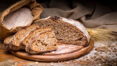 Marketlərdə “qara çörək” tələsi - DİQQƏT