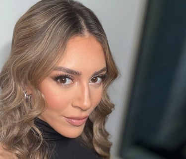 Sinem Kobalın Bakıda Azərbaycan mahnısına rəqsi GÜNDƏM OLDU - VİDEO