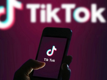 Bu şəxslərə “TikTok” qadağan edildi