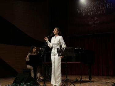 Beynəlxalq Muğam Mərkəzində gənc istedadların konserti keçirildi - FOTO