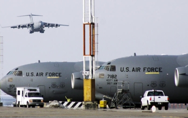 ABŞ İraqda B-52 strateji bombardmançıları üçün aerodrom tikəcək