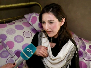 Həyat yoldaşı tərəfindən atılan 3 uşaq anası: “Yeriyə bilmədiyim üçün məni istəmədilər” - VİDEO - FOTO
