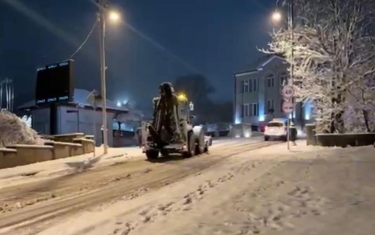 Şuşaya qar yağıb -