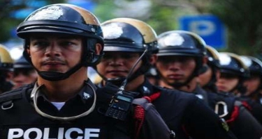 Tailandda polislər ticarət mərkəzinə baxış keçiriblər,  cinayətkar aşkar edilməyib