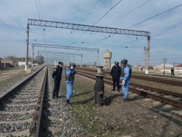 Dəmir yolu stansiyasında partladıcılar tapılıb -  FOTO