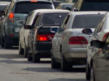 Bakıda yol qəzası prospektdə tıxac yaratdı