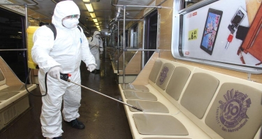 Metroda dezinfeksiya işləri aparılır - FOTO