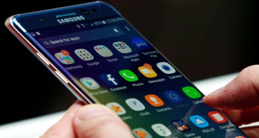 Samsung 5G smartfonları üçün xüsusi yeni OLED ekranını təqdim etdi