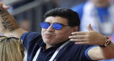 Maradona maaşının azaldılmasını tələb etdi
