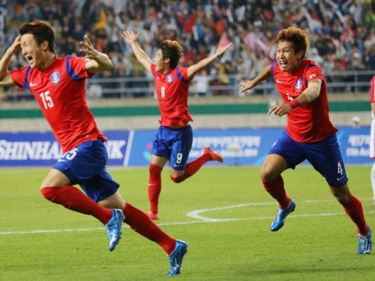 Bu ölkədə futbol çempionatı başlayır: Sərt qadağalarla...