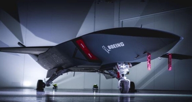 “Boeing” süni zəkalı pilotsuz hərbi təyyarəsini təqdim edib