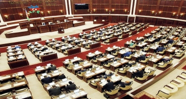 Milli Məclisin plenar iclasına 14 qanuna dəyişiklik tövsiyə edildi