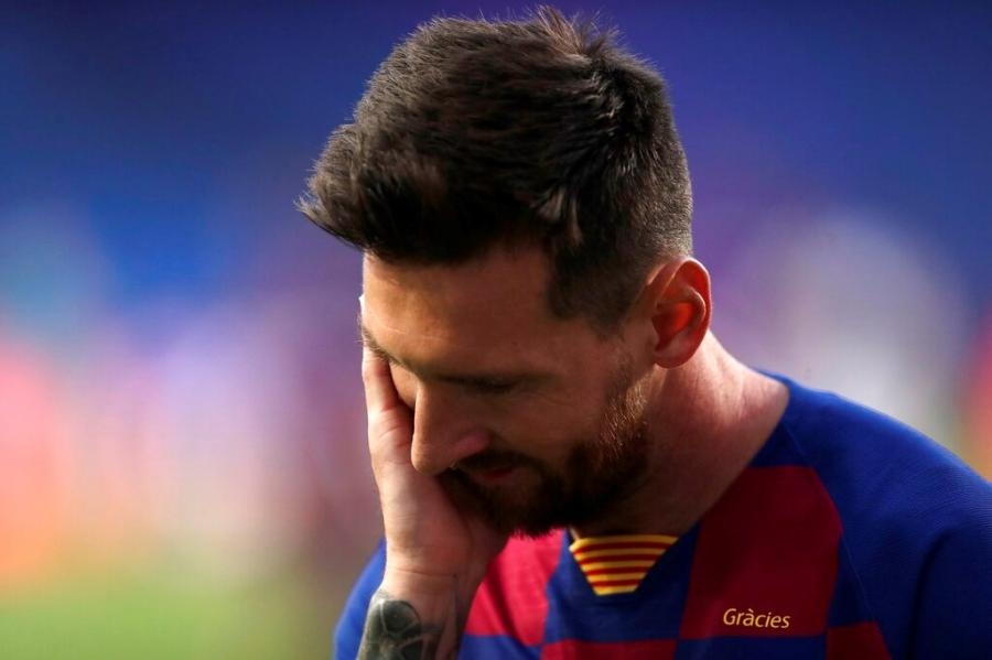 Messi ona formasını verməyib