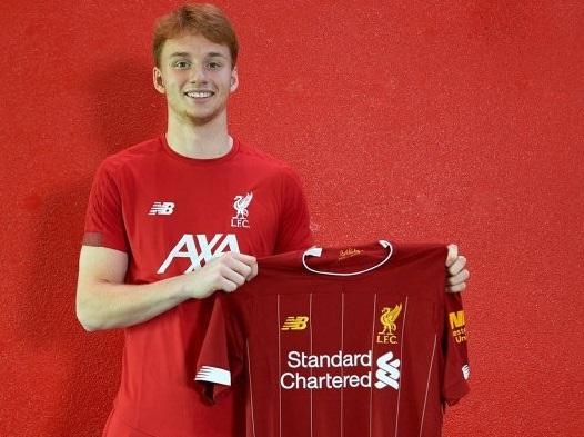 ''Liverpul''dan  ilk transfer