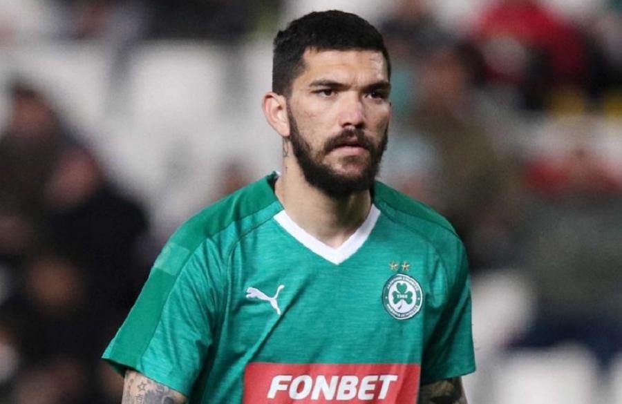 ''Neftçi'' yunanıstanlı futbolçu ilə maraqlanır