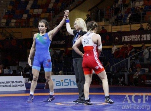 Alyona Kolesnik bürünc medal qazandı