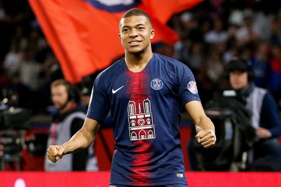 Mbappe PSJ-də qalacağını açıqladı