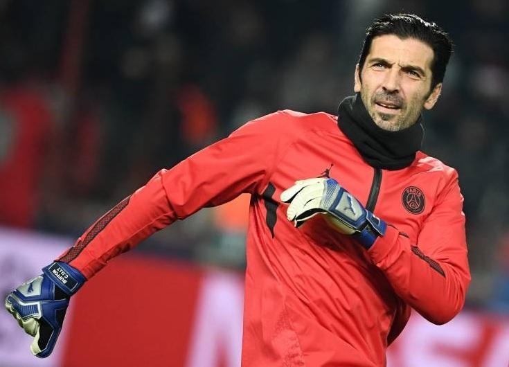 Buffon ''Yuventus''a qayıdır